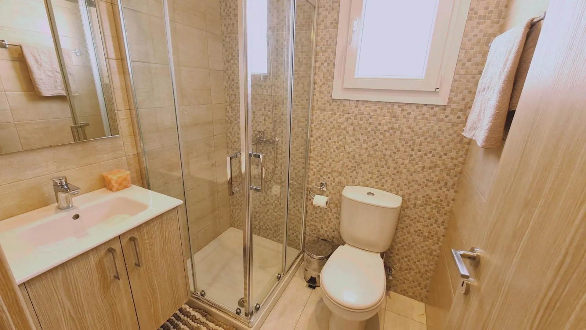 Stay Novel Apartment Larnaca 0*,  Cypr